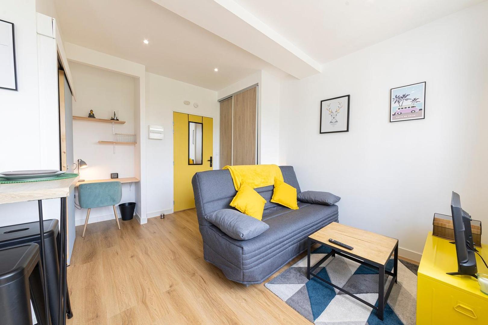 Le Yellow, Studio Renove, Tout Confort, Jardin Apartment แซงต์-ฌาคส์-เดอ-ลา-ลองด์ ภายนอก รูปภาพ